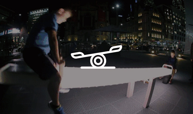 艾科法智能_互动跷跷板